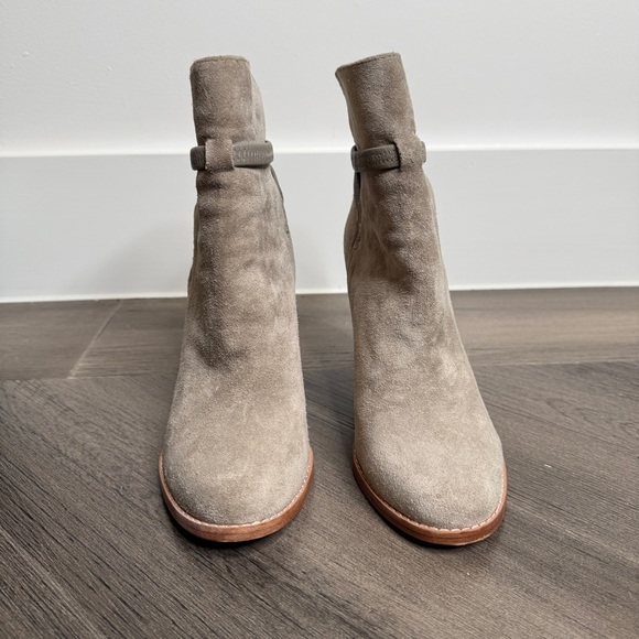 Joie Women's Suede Ankle Boots Sz 7 Like New - Picture 3 of 7